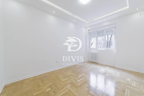 Slika 5 - Svetozara Markovića, Četvorosoban stan na prodaju, 80m2, 467.000€